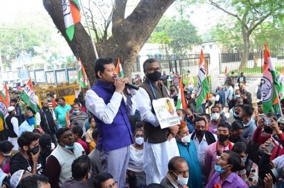 ‘Arrests of TMC activists from Peaceful Protest proves No Democracy in Tripura’ : Rajib Banerjee ‘Arrests of TMC activists from Peaceful Protest proves No Democracy in Tripura’ : Rajib Banerjee